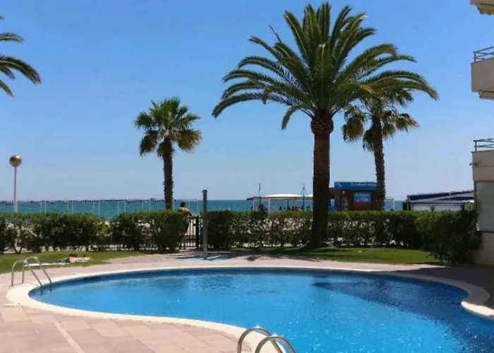 Vilafortuny A Pie De Playa Con Piscina شقة