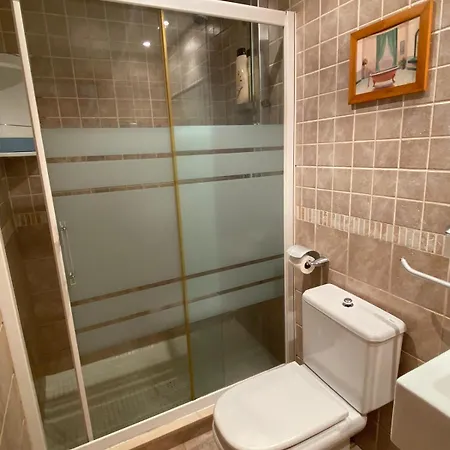 Vilafortuny A Pie De Playa Con Piscina Lägenhet Cambrils